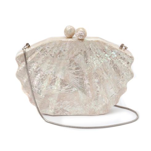 Bolsa-Madreperola-em-formato-Concha-Madreclara-